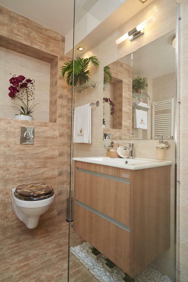 Exotic Rami'S Apartments Timisoara Luaran gambar